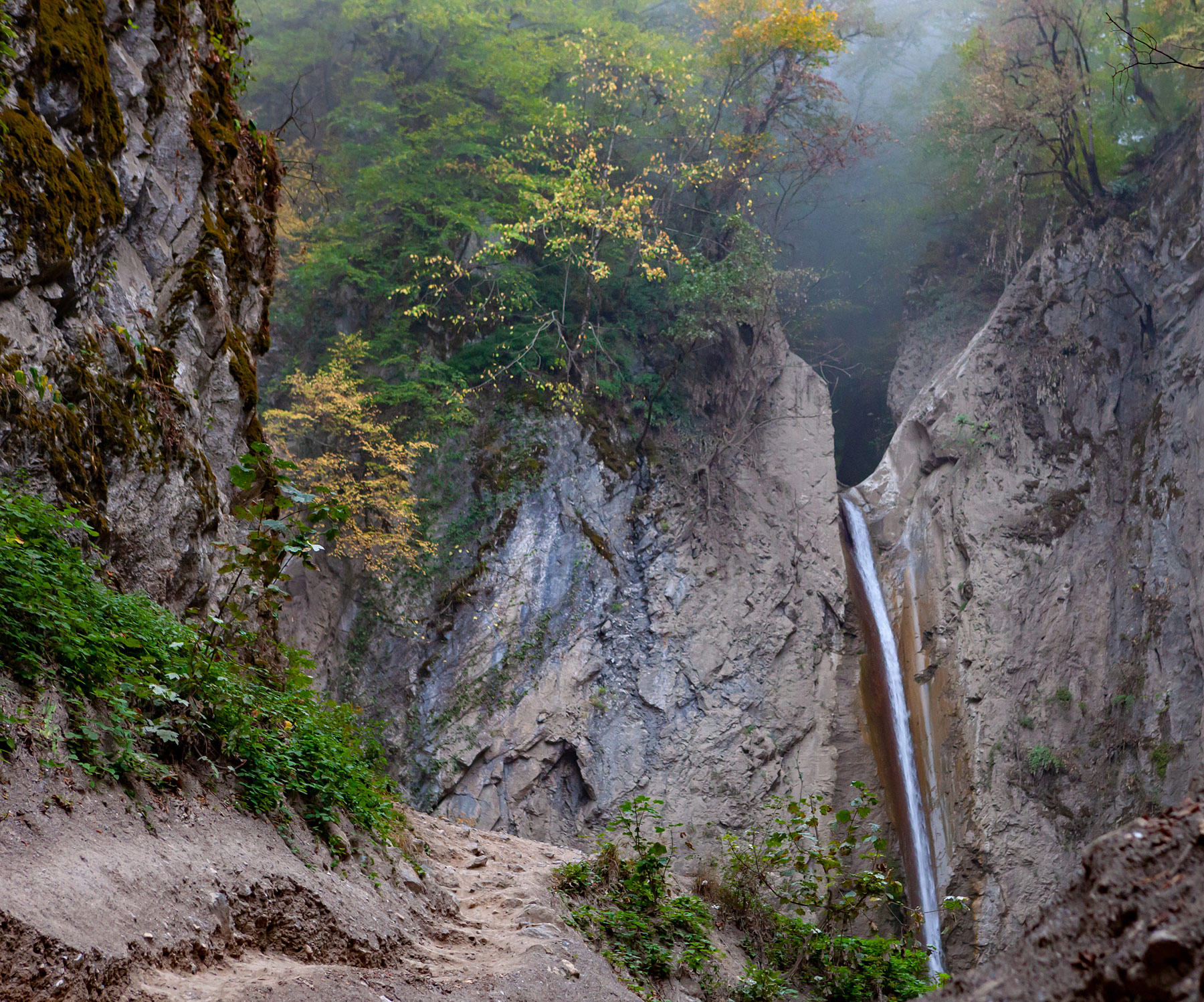 Ziarat waterfall